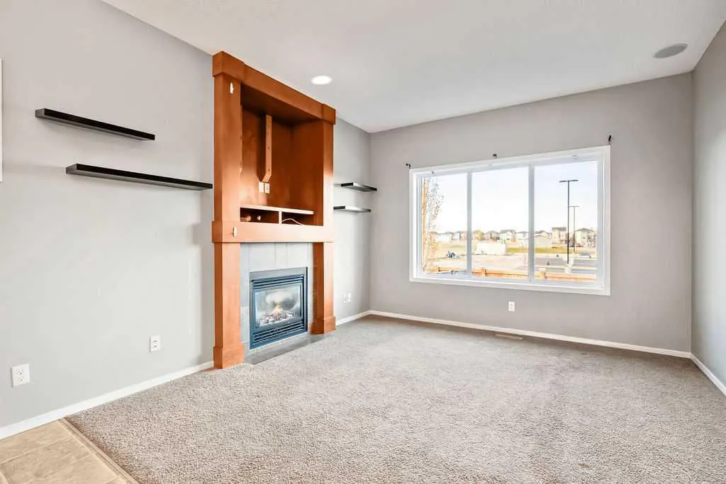 126 River Heights Crescent