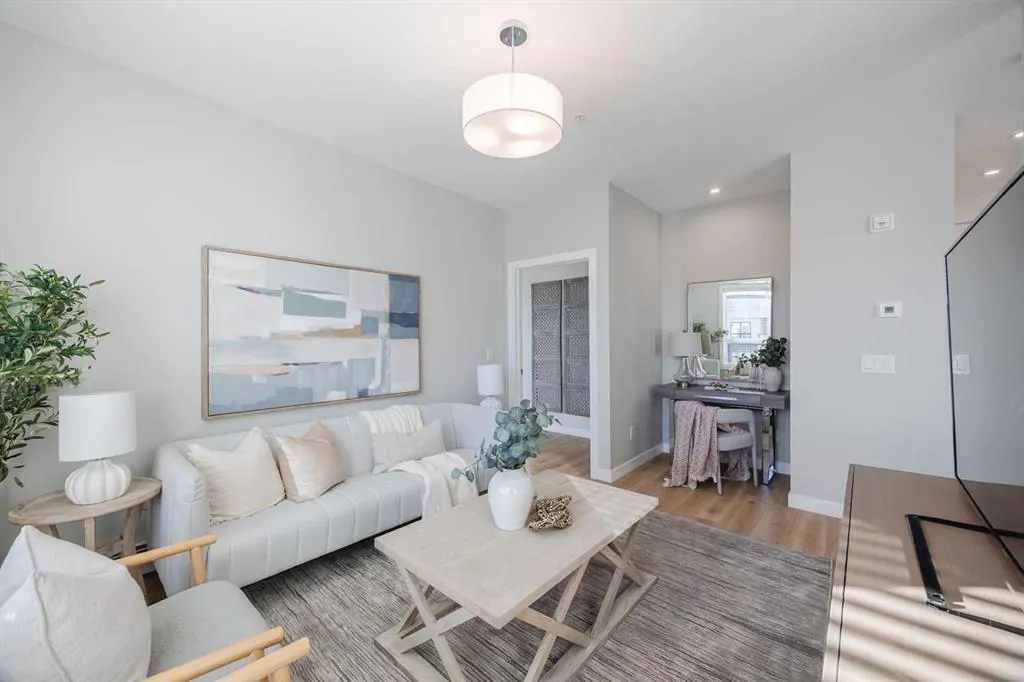 383 Smith Street NW #410