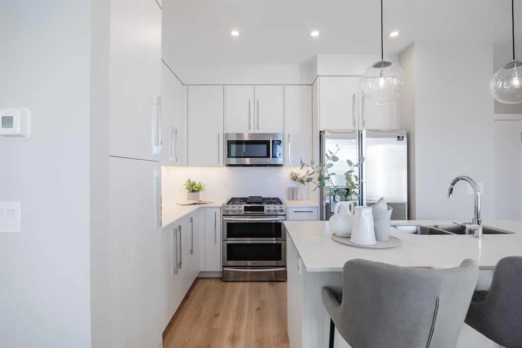 383 Smith Street NW #410