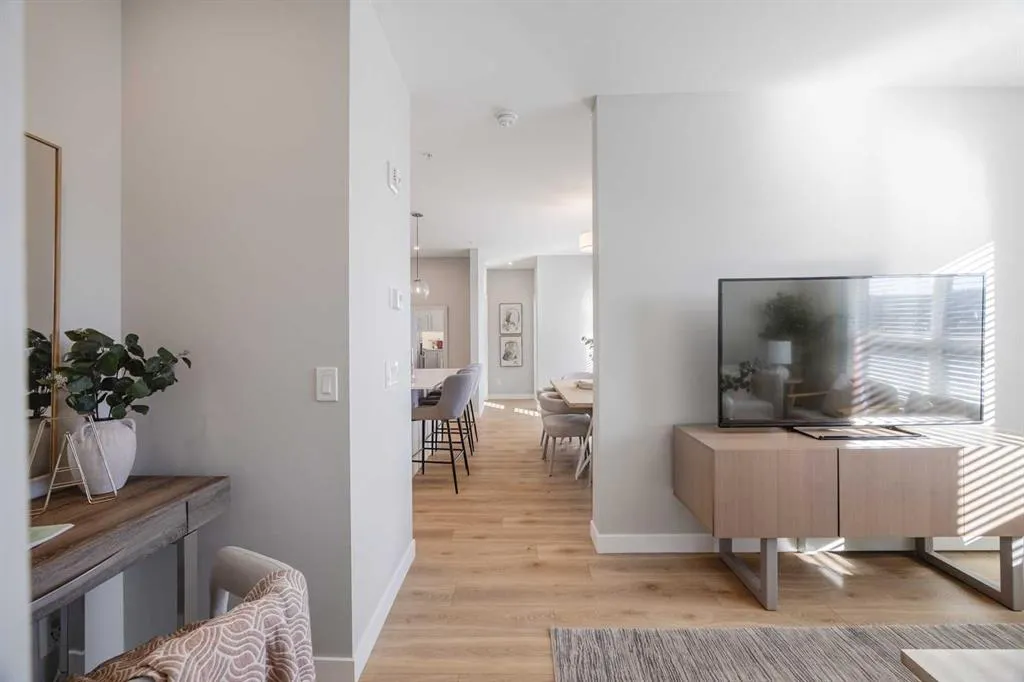 383 Smith Street NW #410
