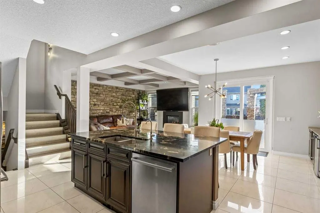 106 Cranford Green SE