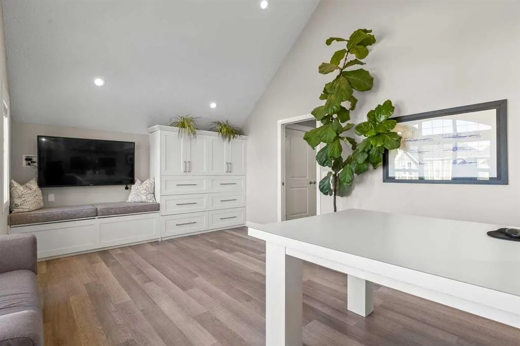 106 Cranford Green SE