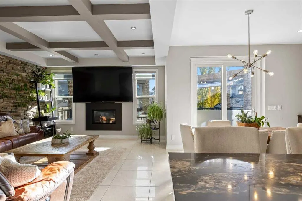 106 Cranford Green SE