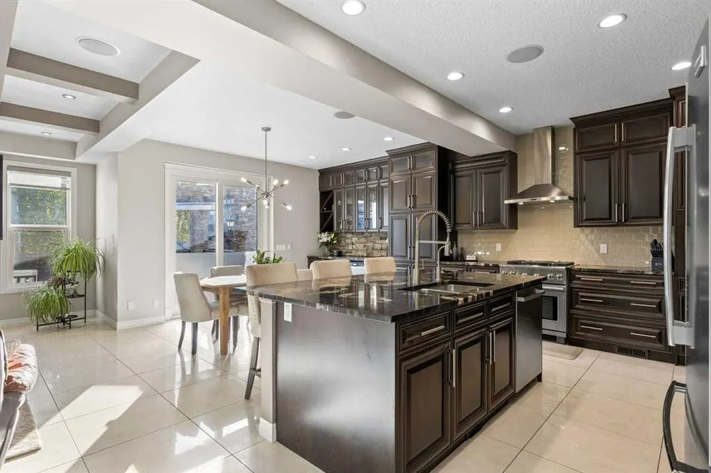 106 Cranford Green SE
