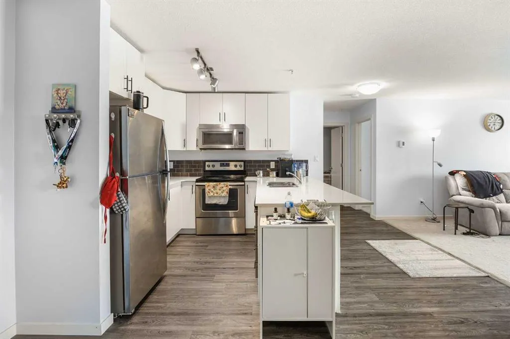181 Skyview Ranch Manor NE #2210