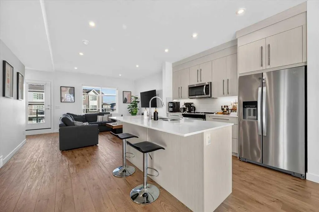 135 Belmont Passage SW #602