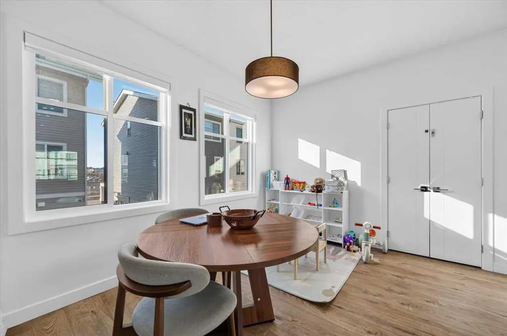135 Belmont Passage SW #602