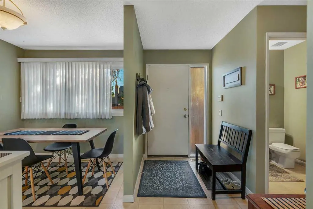 2300 Oakmoor Drive SW #92