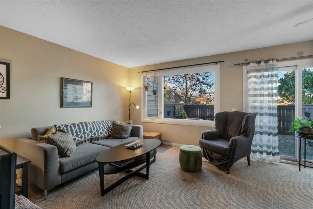 2300 Oakmoor Drive SW #92