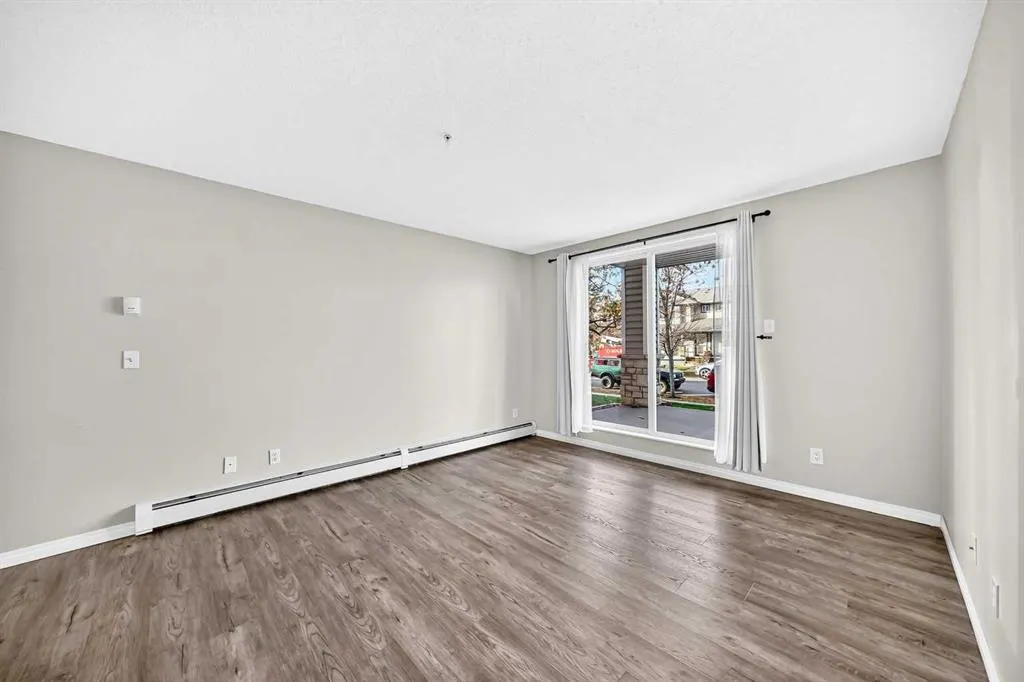 2371 Eversyde Avenue SW #2105