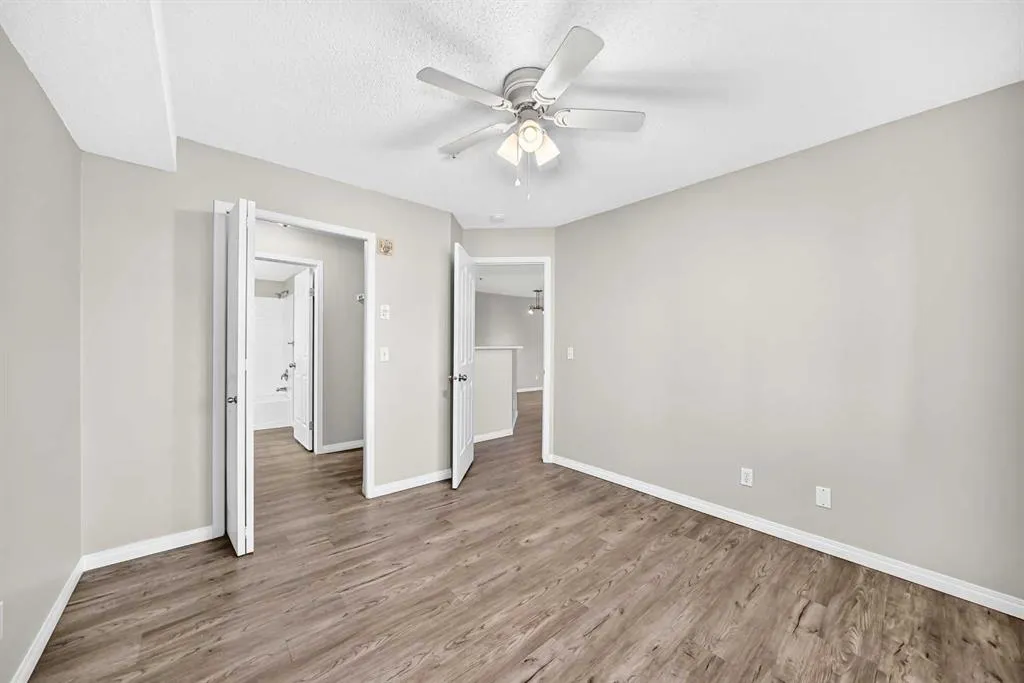 2371 Eversyde Avenue SW #2105