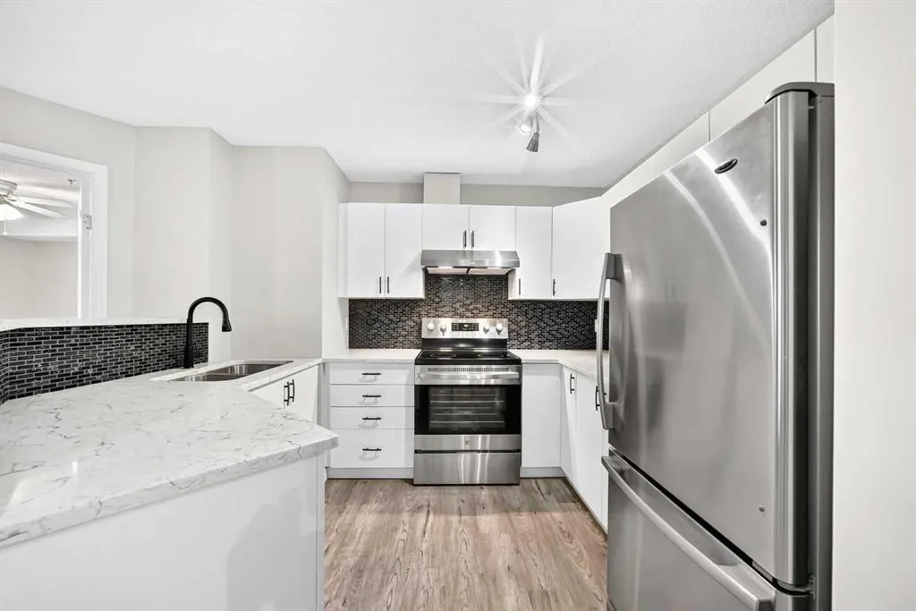 2371 Eversyde Avenue SW #2105