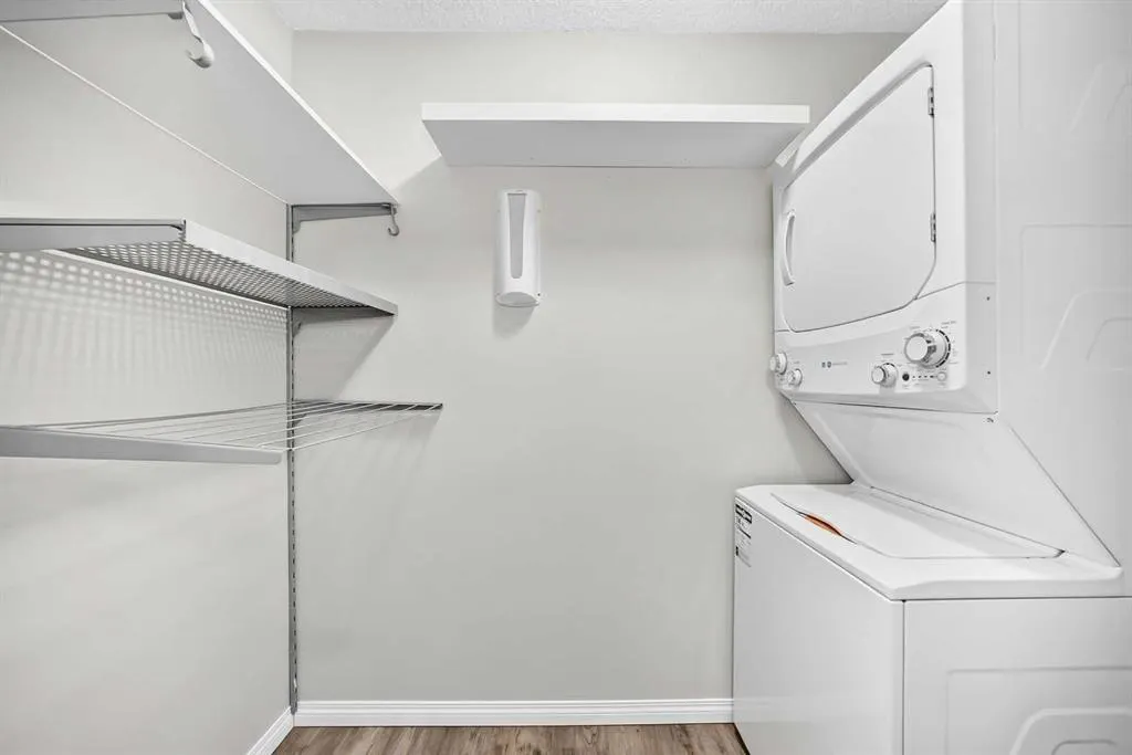 2371 Eversyde Avenue SW #2105