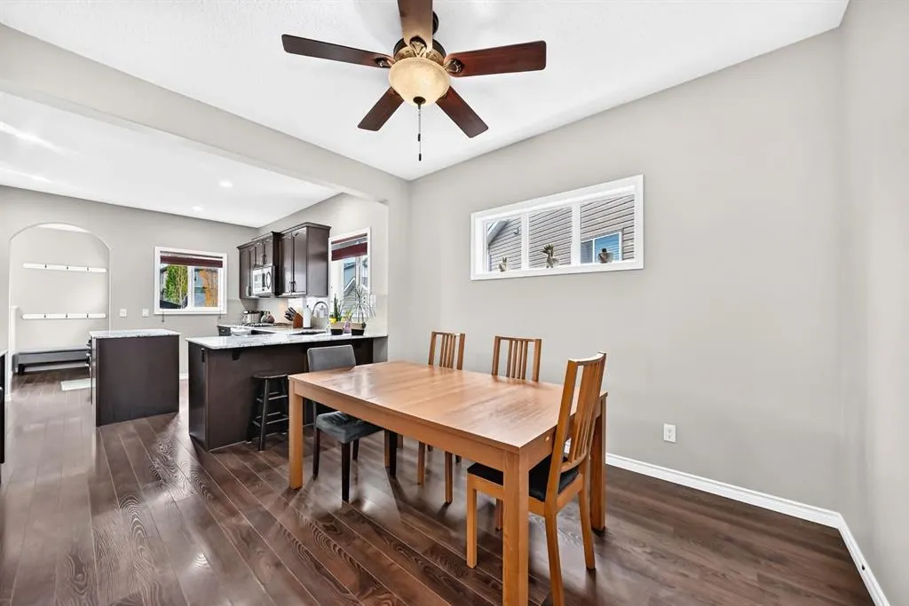 2132 Reunion Square NW