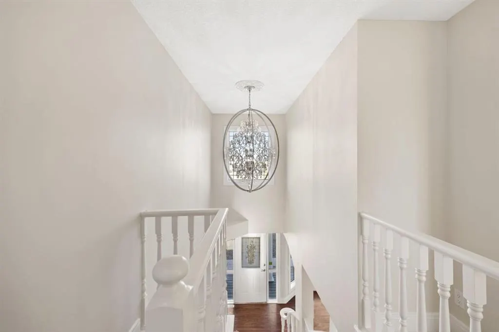 23 Mountain View Place