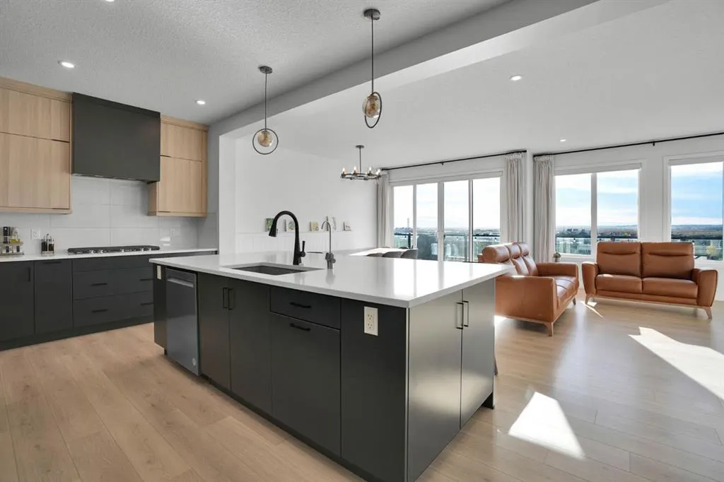 111 SETONSTONE Landing SE