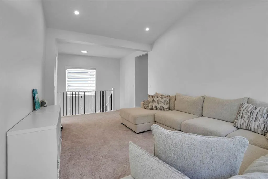 111 SETONSTONE Landing SE