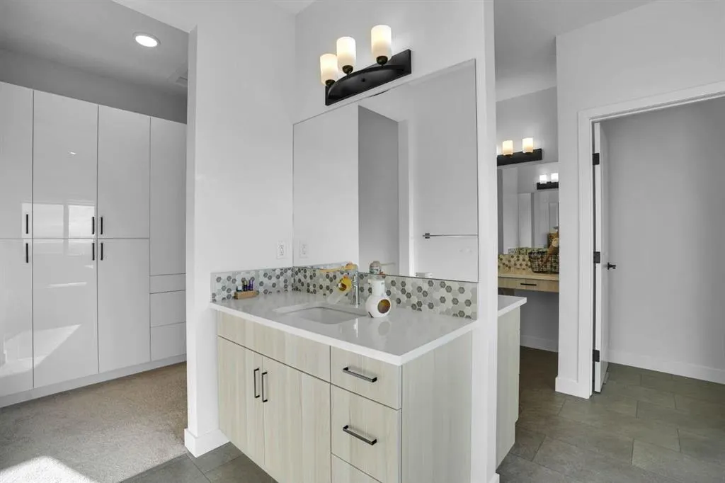 111 SETONSTONE Landing SE