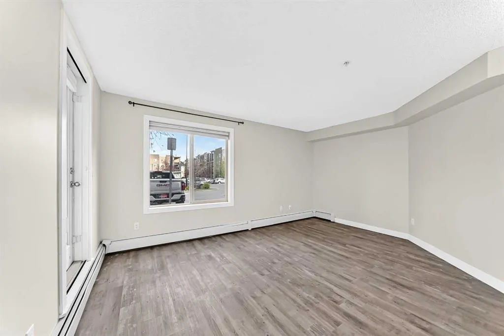 403 Mackenzie Way SW #4118