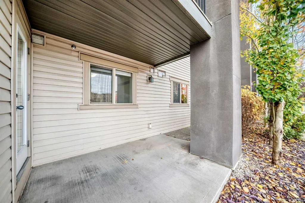 403 Mackenzie Way SW #4118