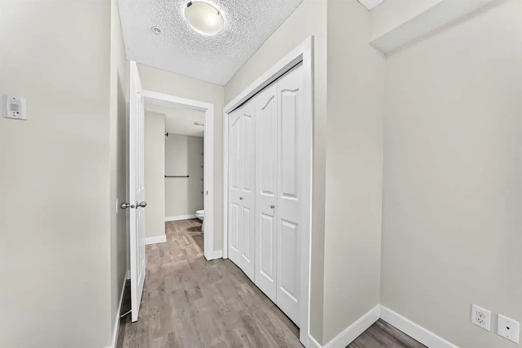 403 Mackenzie Way SW #4118