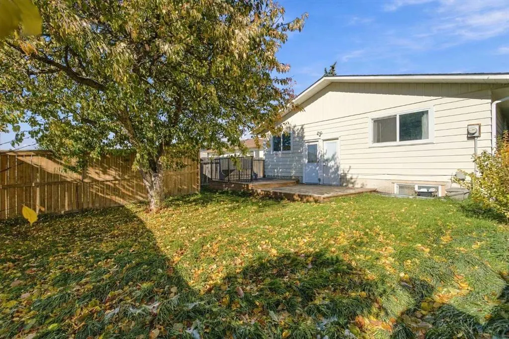 95 Rundleson Way NE