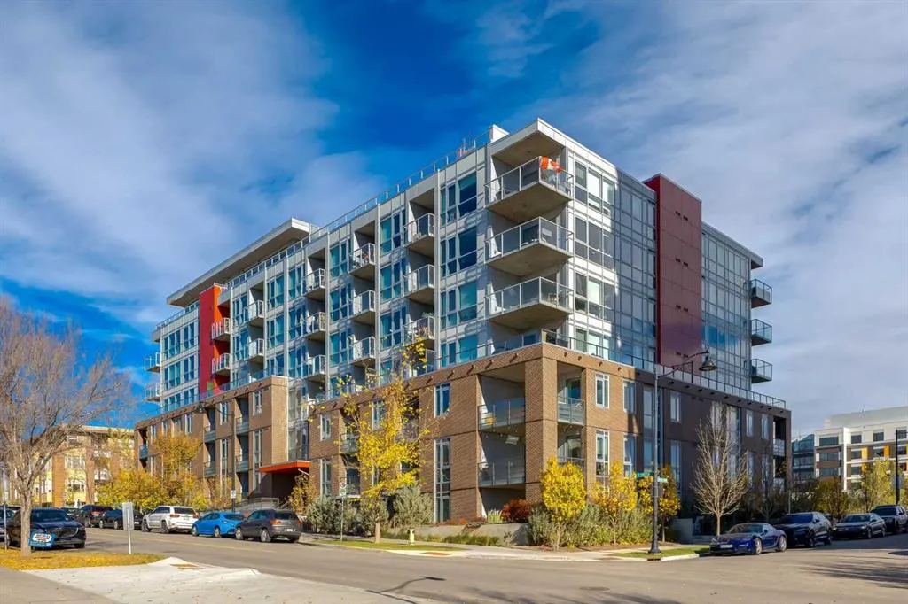 88 9 Street NE #403