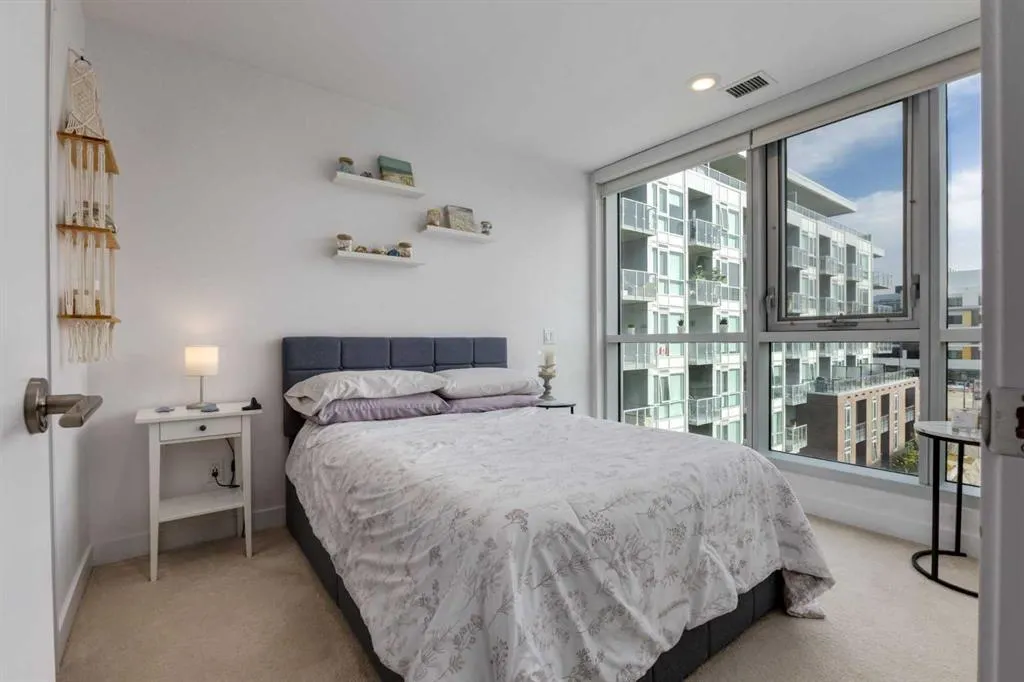 88 9 Street NE #403