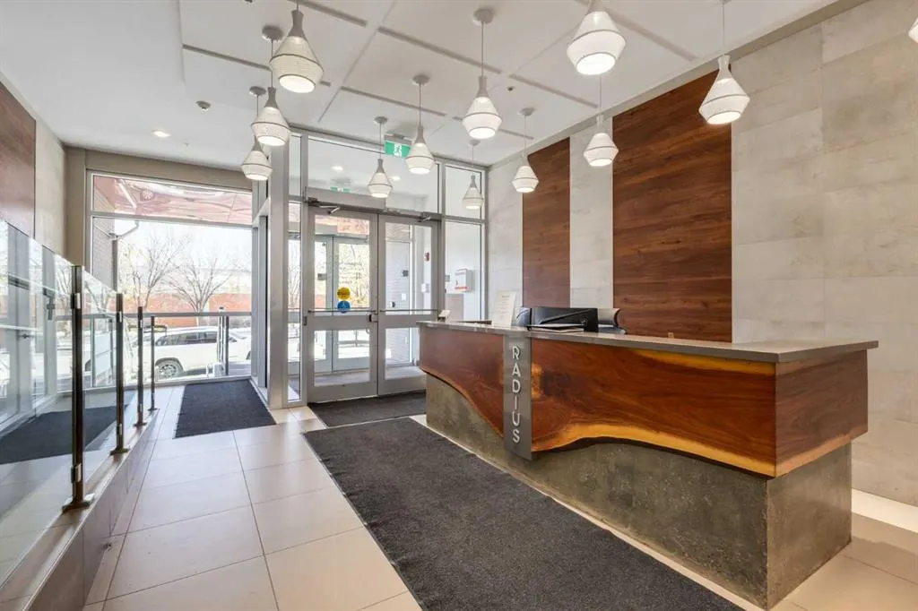 88 9 Street NE #403