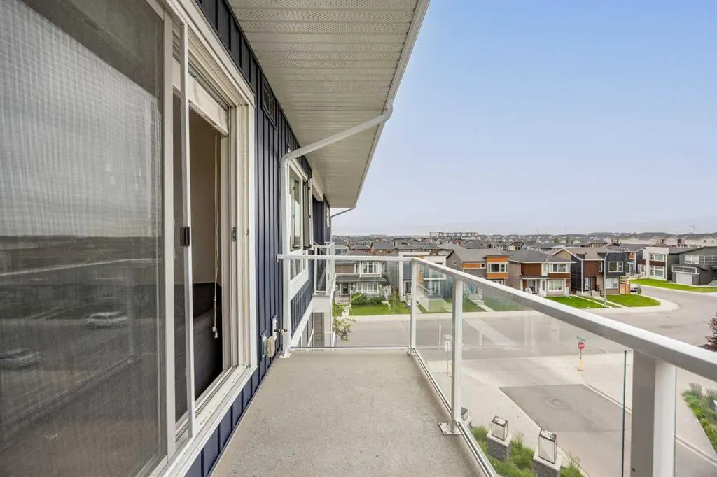 76 Cornerstone Passage NE #2403