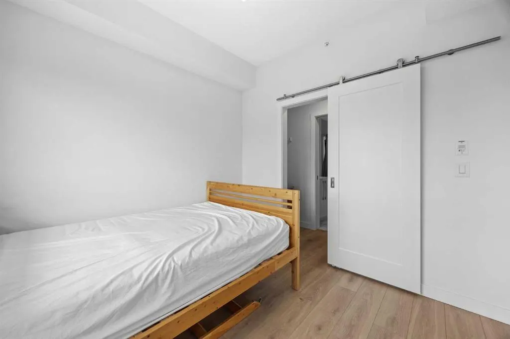 76 Cornerstone Passage NE #2403