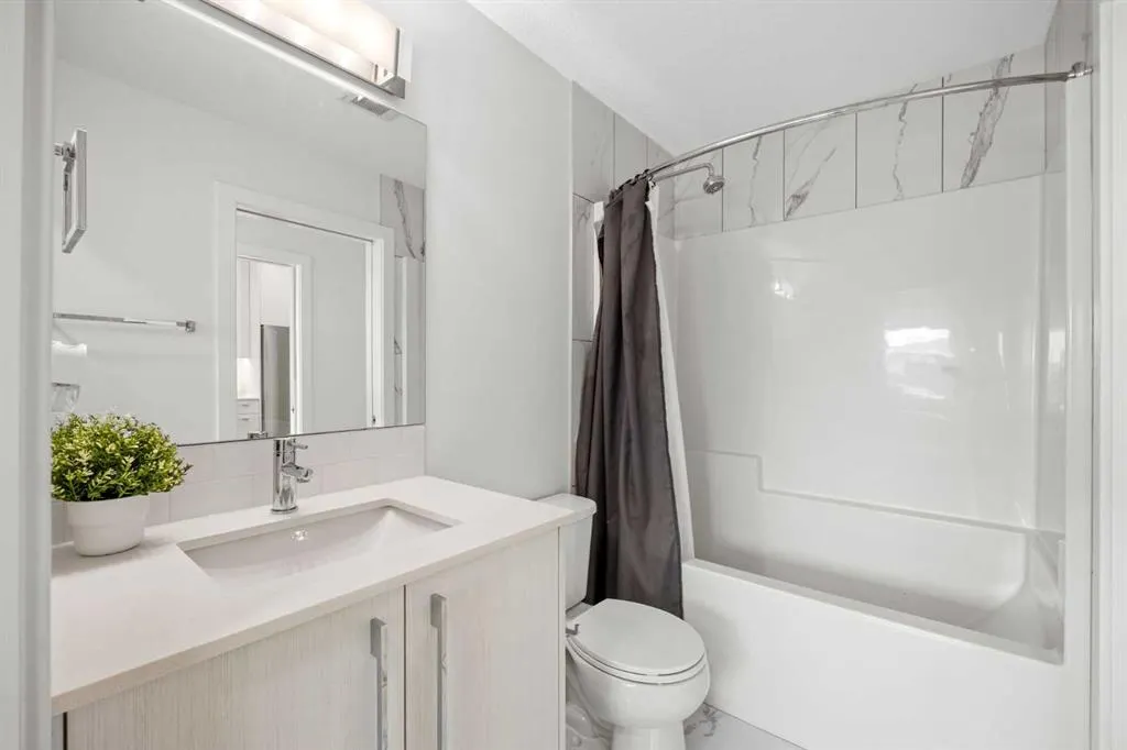 76 Cornerstone Passage NE #2403