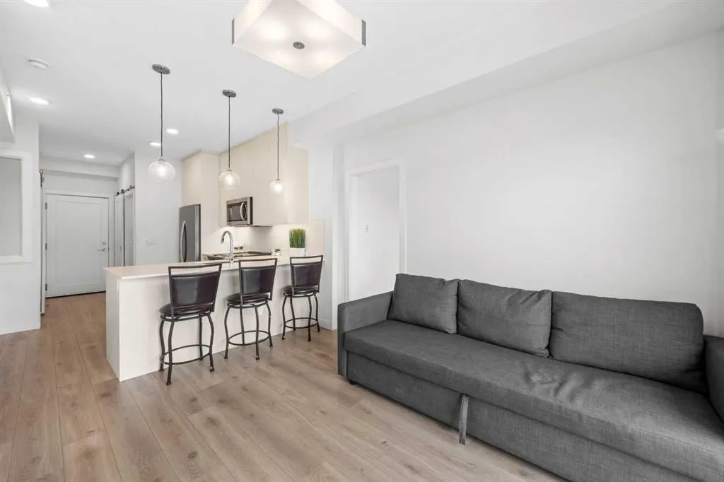 76 Cornerstone Passage NE #2403