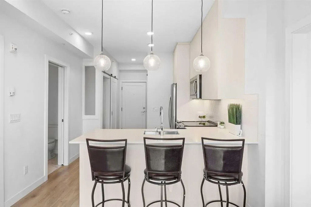 76 Cornerstone Passage NE #2403