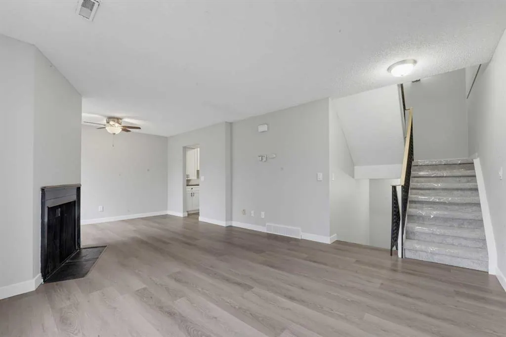 2519 38 Street NE #98