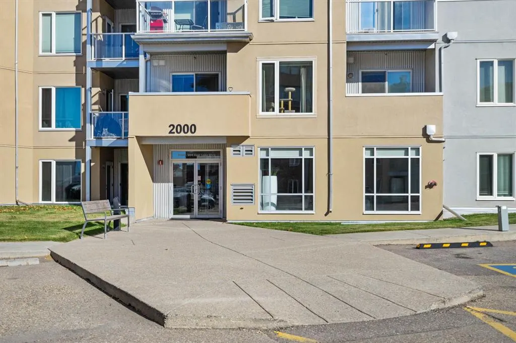 604 East Lake Boulevard NE #2118