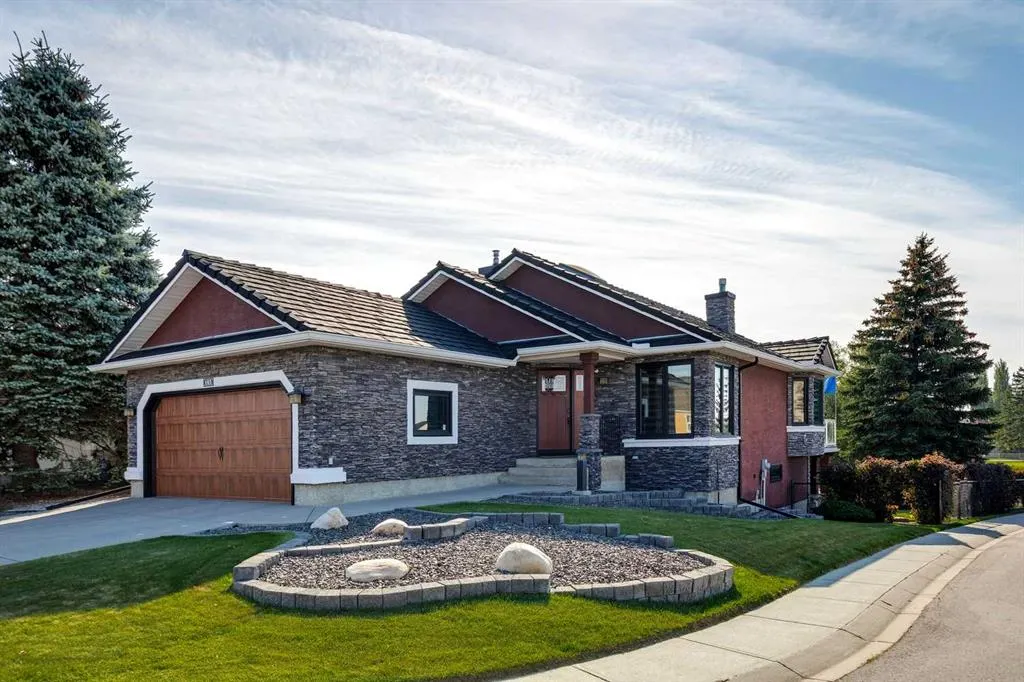 103 LAKESIDE GREENS Court