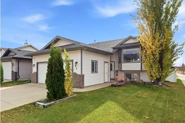 272 Jennings Crescent