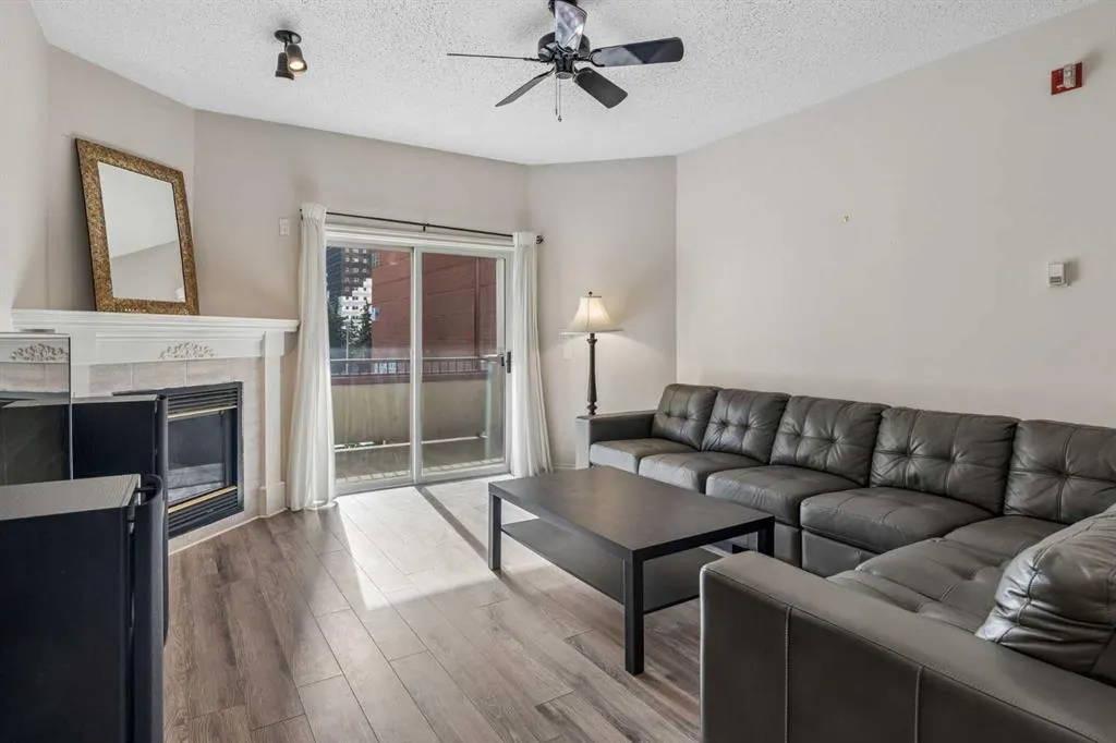 777 3 Avenue SW #401