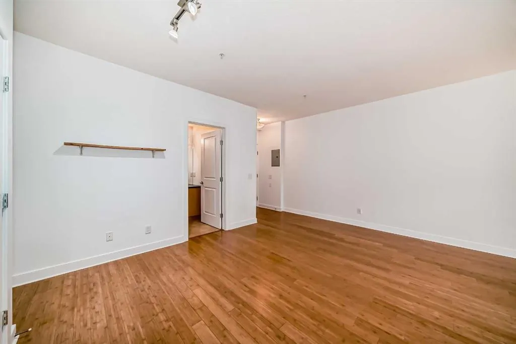 328 21 Avenue SW #311