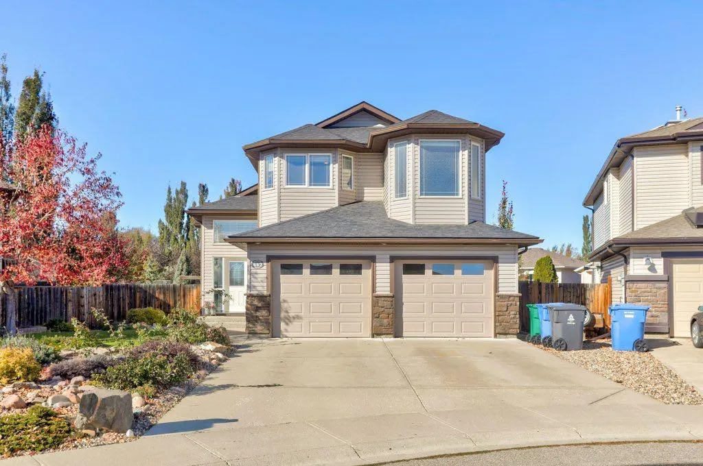 442 Gateway Crescent S