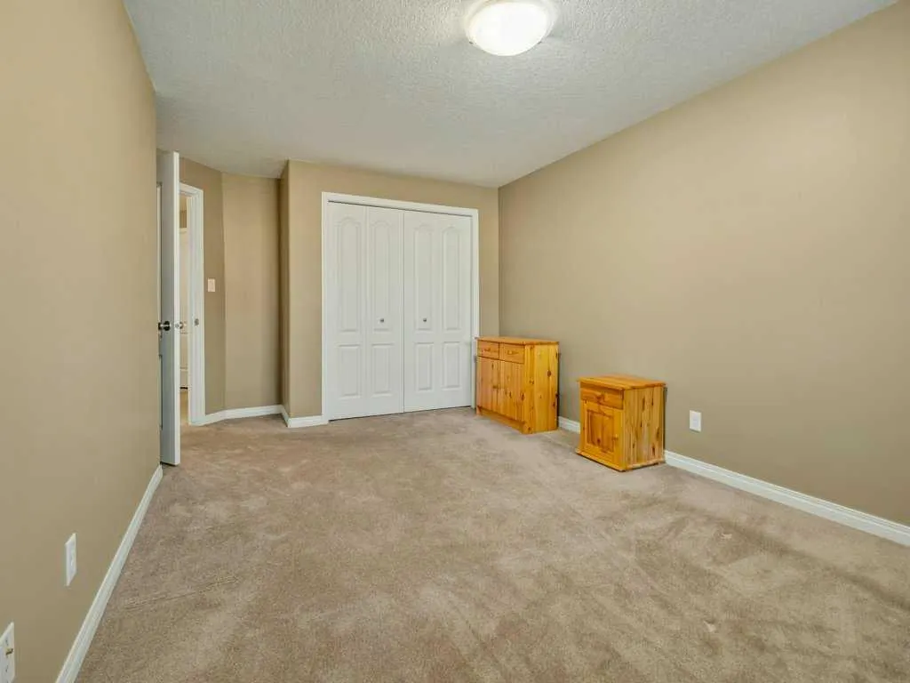 27 Rivermill Landing W