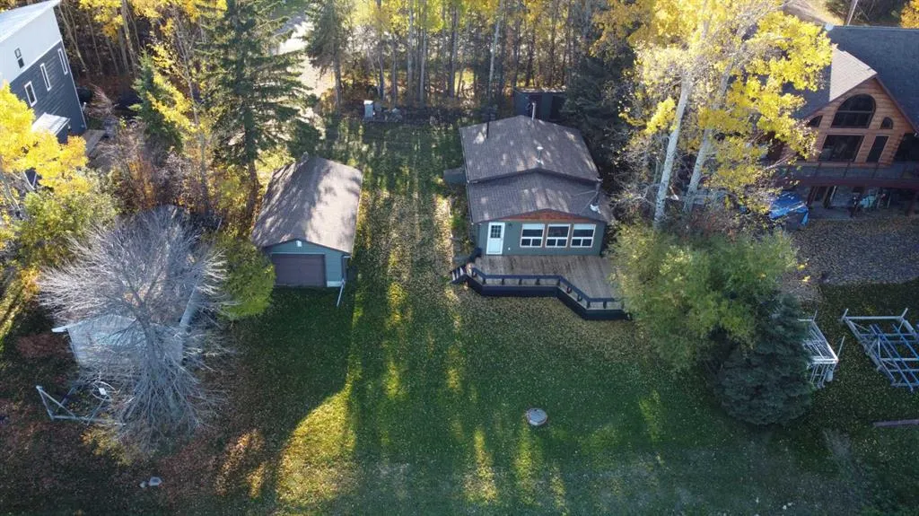 43 Lakeshore Drive