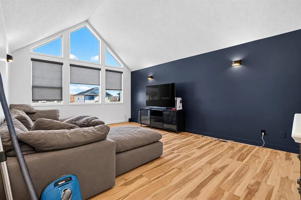 45 Bow Ridge Drive