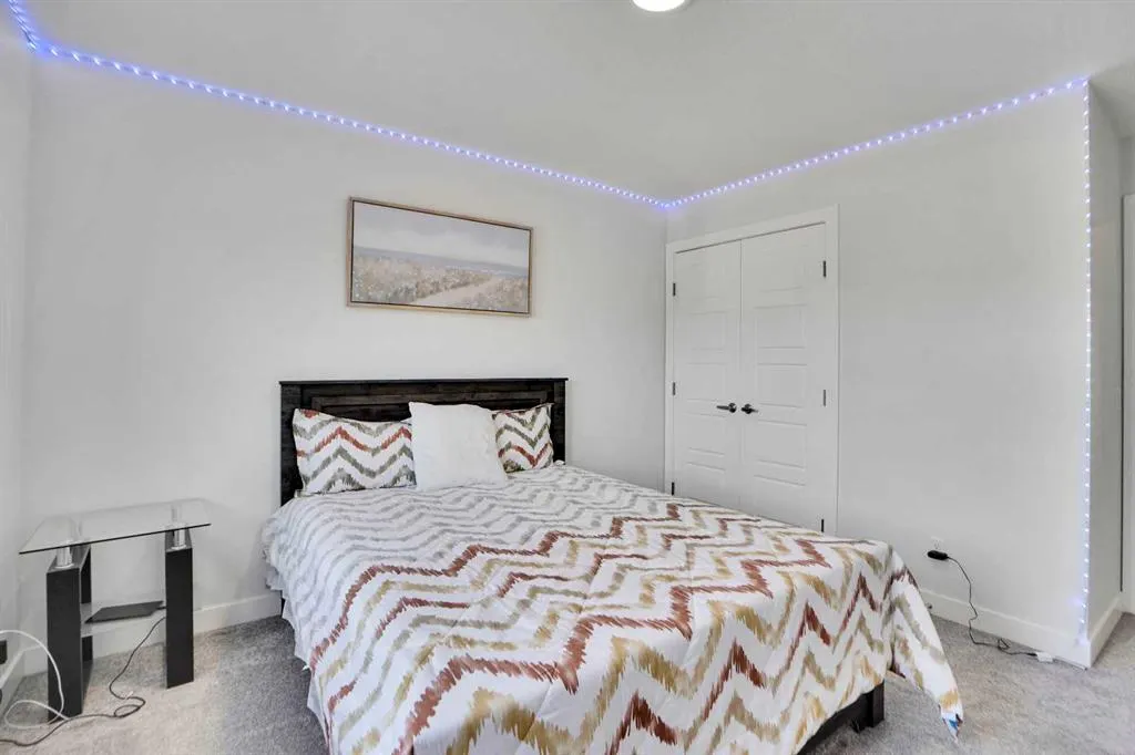 126 Hotchkiss Manor SE