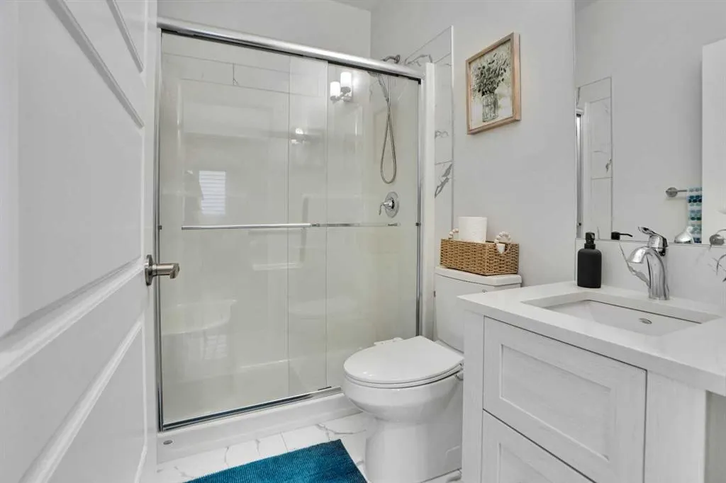 126 Hotchkiss Manor SE