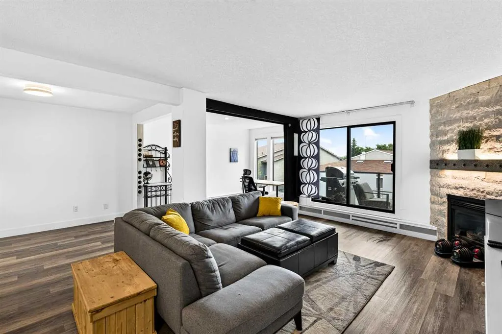 635 Marsh Road NE #10