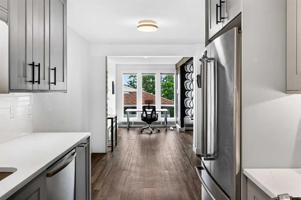 635 Marsh Road NE #10
