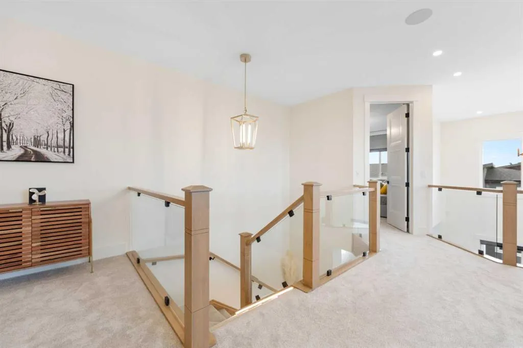 335 Waterford Grove