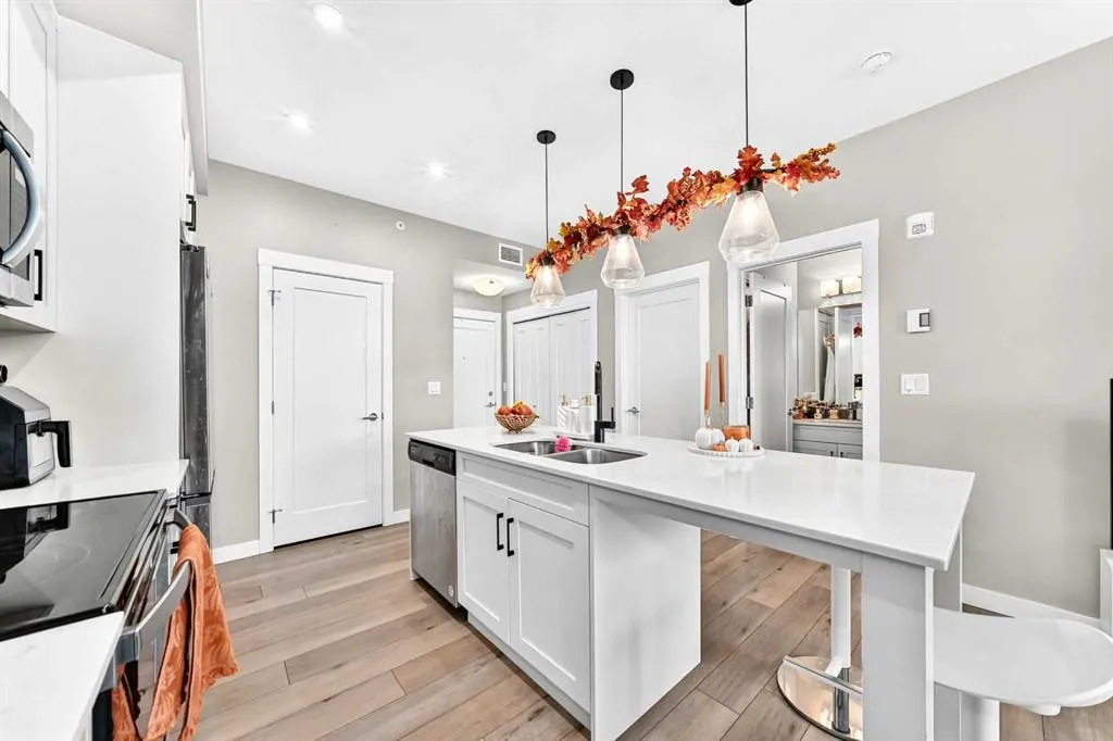 500 Auburn Meadows Common SE #415
